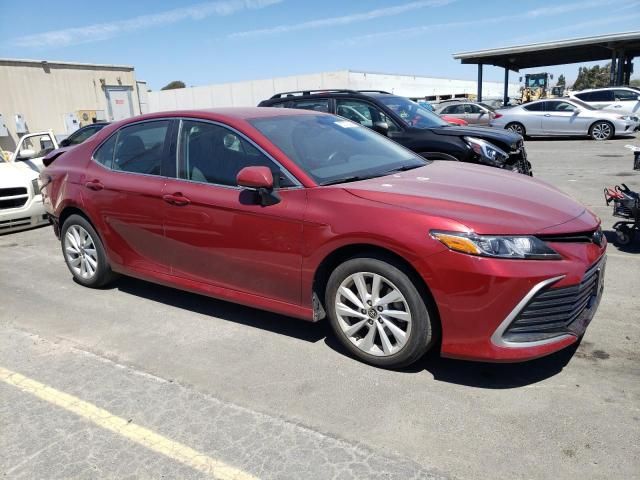 2022 Toyota Camry LE