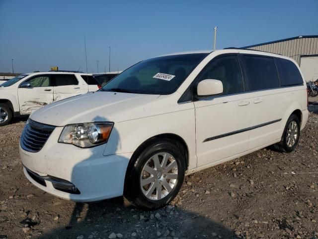 2016 Chrysler Town & Country Touring