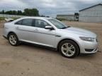 2016 Ford Taurus SEL