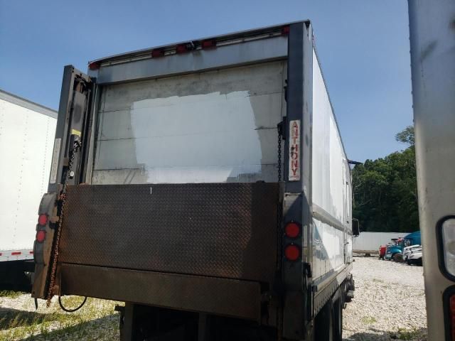 2001 Freightliner Medium Conventional FL112