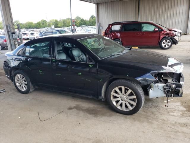 2013 Chrysler 200 Limited