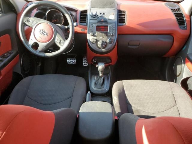 2011 KIA Soul +