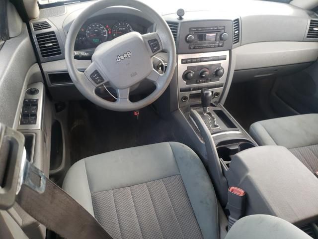 2006 Jeep Grand Cherokee Laredo