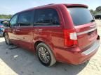 2013 Chrysler Town & Country Touring L