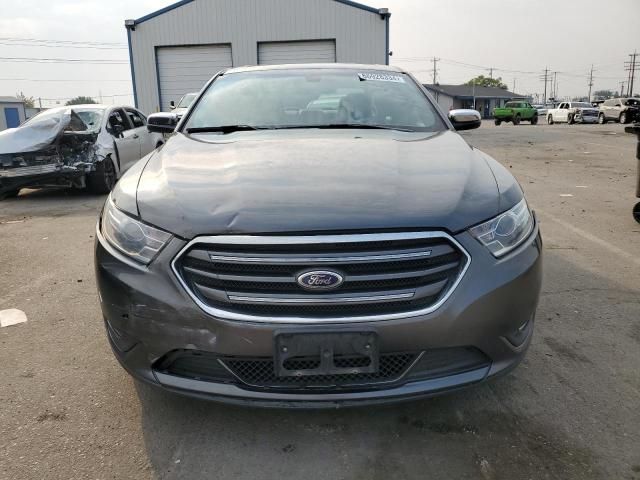 2015 Ford Taurus Limited