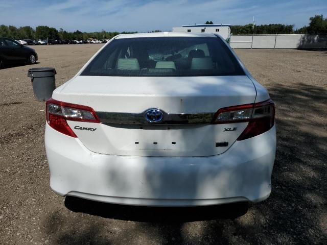 2014 Toyota Camry Hybrid