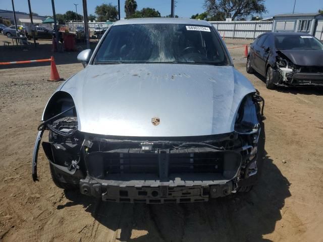 2018 Porsche Cayenne SE Hybrid Platinum