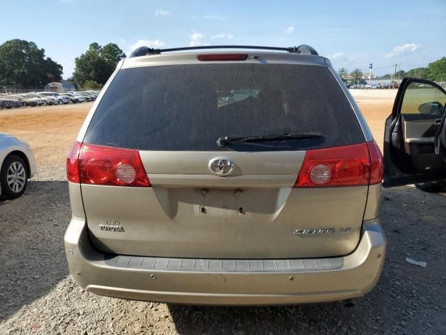 2010 Toyota Sienna CE