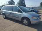 2005 Dodge Grand Caravan SE