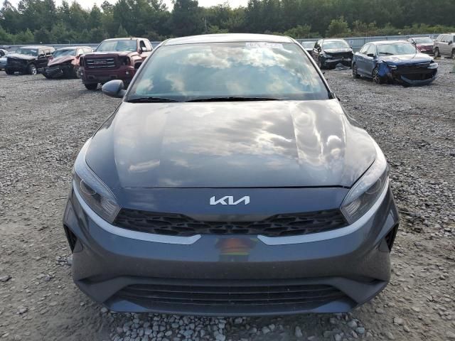 2023 KIA Forte LX