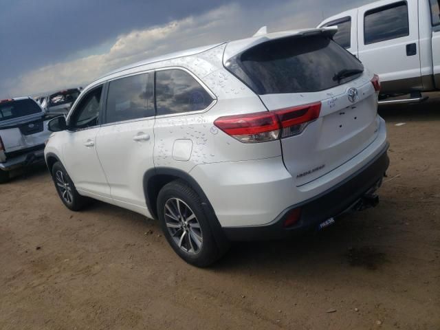 2018 Toyota Highlander SE