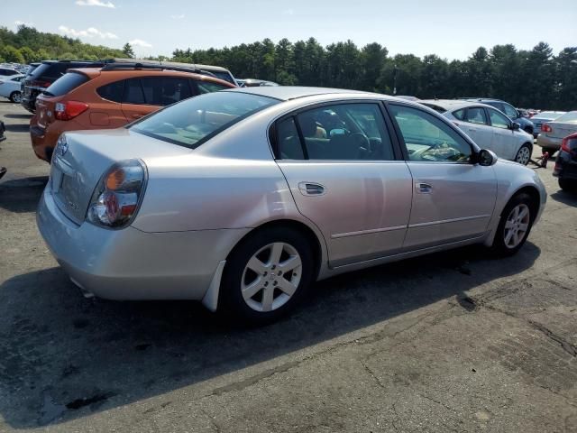 2002 Nissan Altima Base