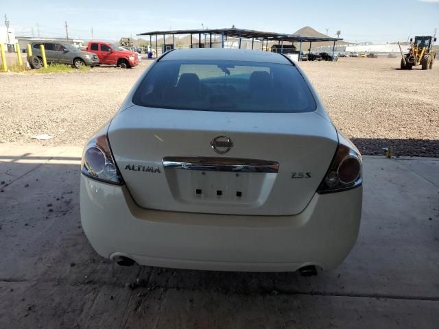 2010 Nissan Altima Base