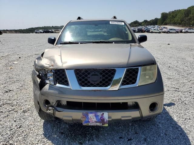 2006 Nissan Pathfinder LE