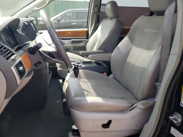 2008 Chrysler Town & Country Limited