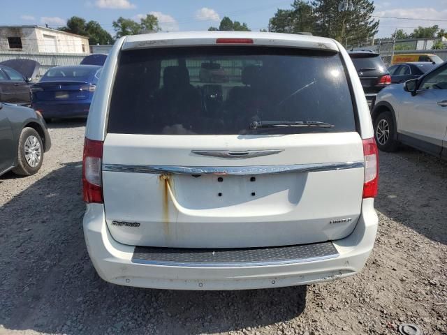 2014 Chrysler Town & Country Limited