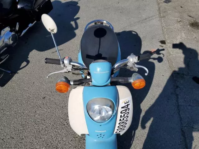 2003 Honda CHF50