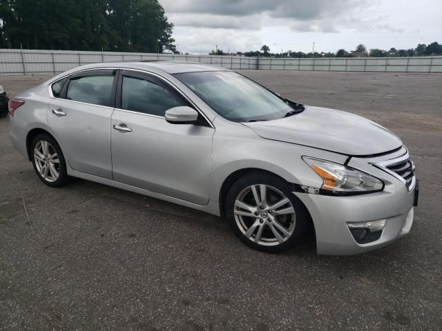 2013 Nissan Altima 3.5S