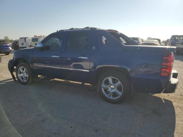 2013 Chevrolet Avalanche LTZ