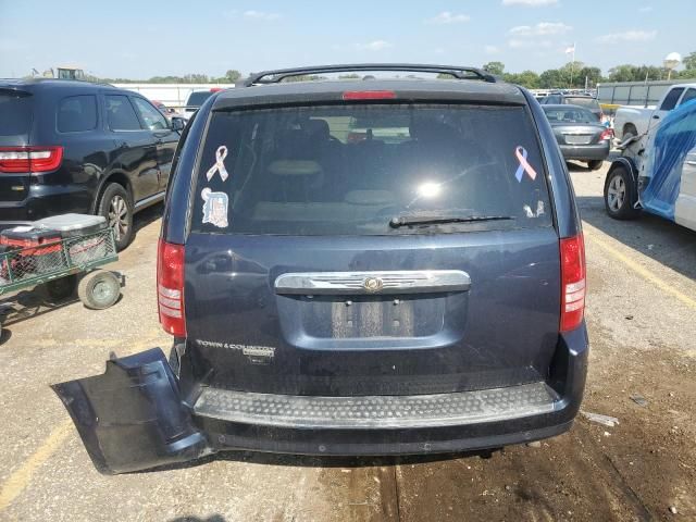 2008 Chrysler Town & Country Touring