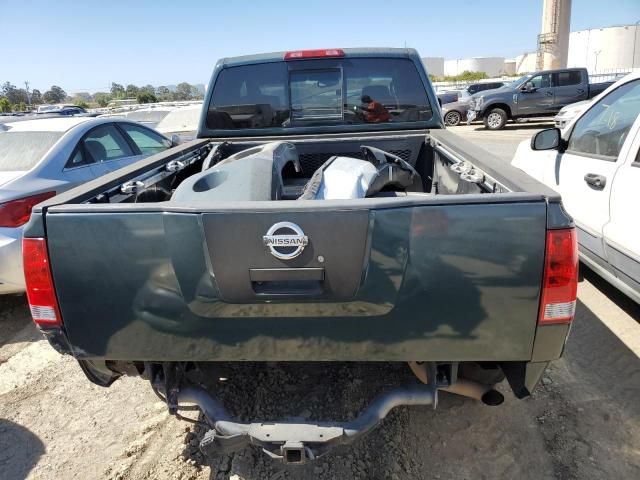 2004 Nissan Titan XE