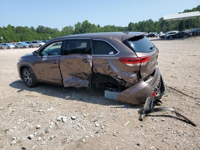 2017 Toyota Highlander LE