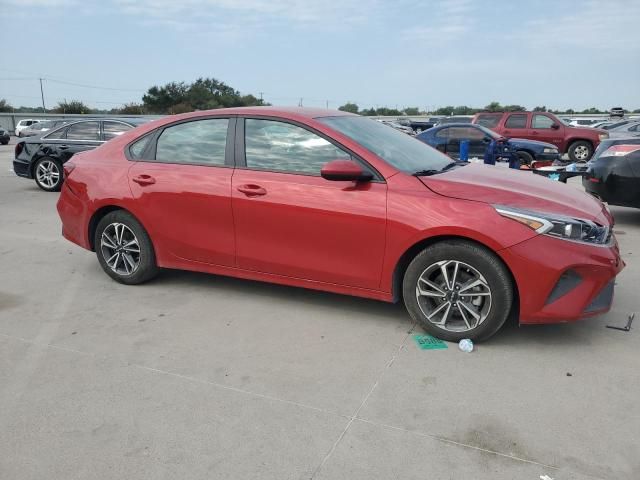 2023 KIA Forte LX