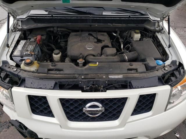 2013 Nissan Armada SV