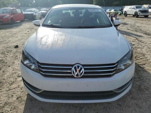 2012 Volkswagen Passat SE