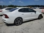 2022 Volvo S60 B5 R-Design