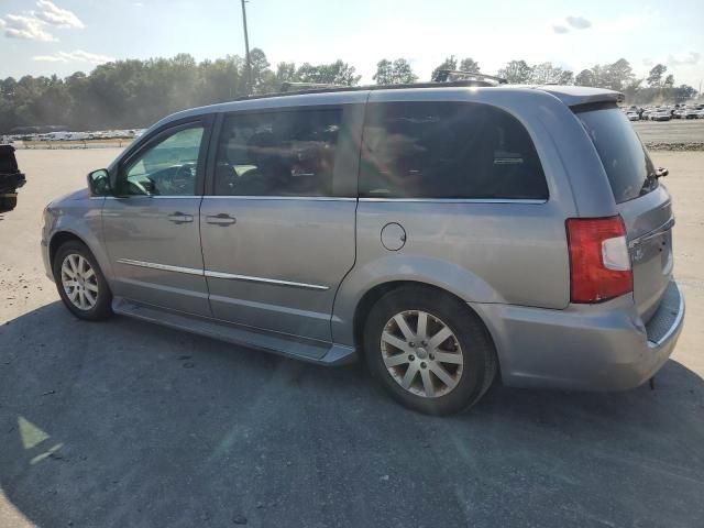 2014 Chrysler Town & Country Touring