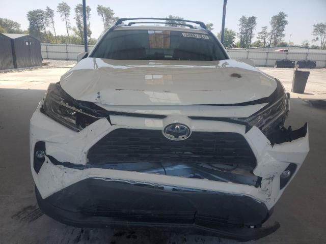 2020 Toyota Rav4 XLE