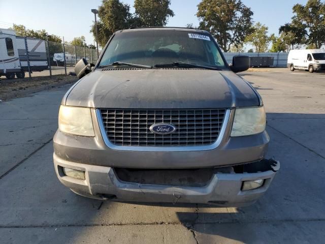 2003 Ford Expedition XLT