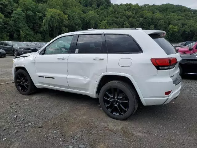 2020 Jeep Grand Cherokee Laredo