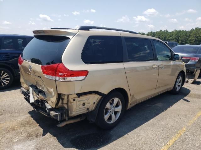 2012 Toyota Sienna LE