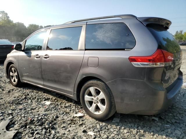 2011 Toyota Sienna LE