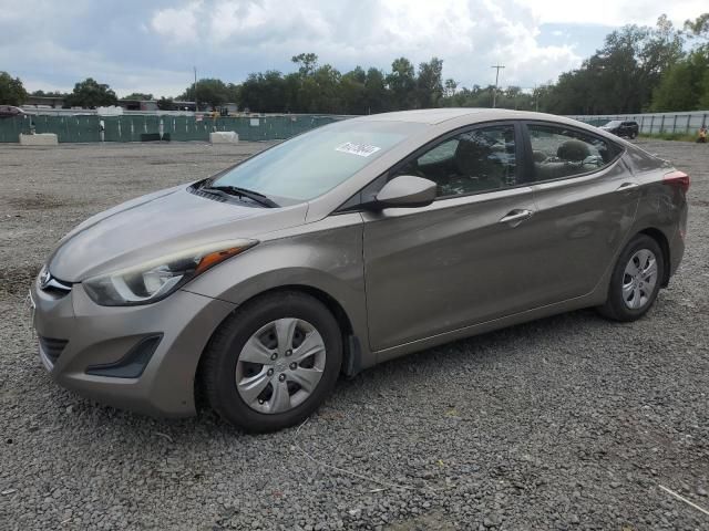 2016 Hyundai Elantra SE