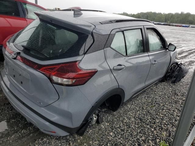 2023 Nissan Kicks SR