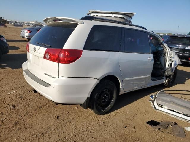 2008 Toyota Sienna XLE