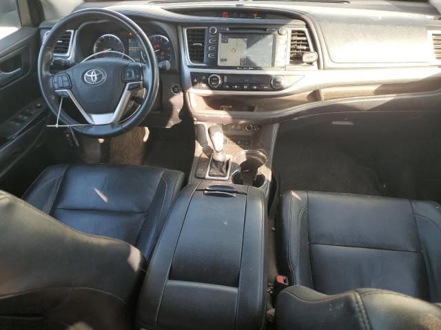 2018 Toyota Highlander SE