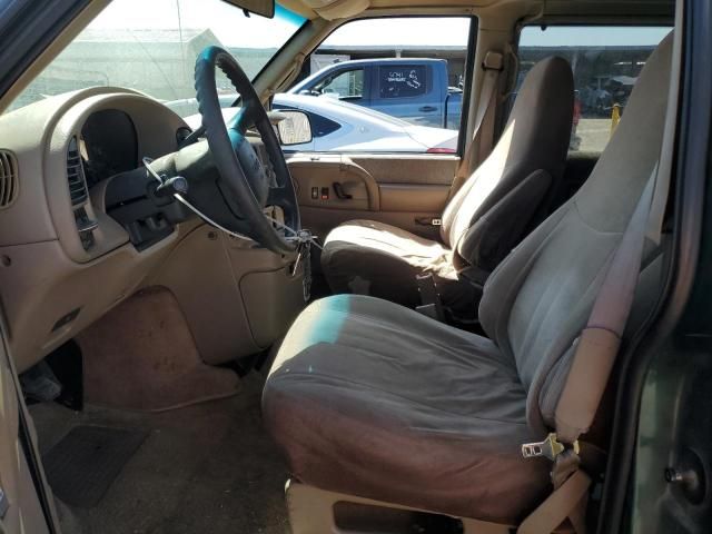 1998 GMC Safari XT