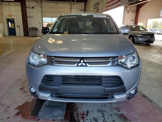 2015 Mitsubishi Outlander SE