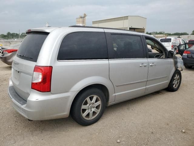 2012 Chrysler Town & Country Touring