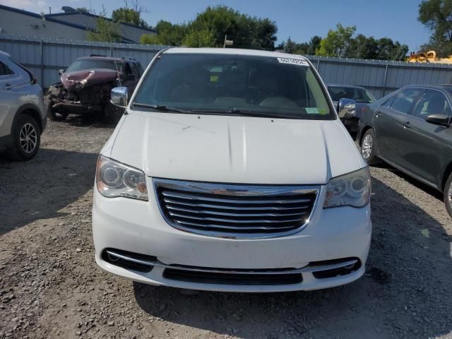 2014 Chrysler Town & Country Limited