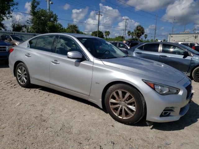 2016 Infiniti Q50 Premium