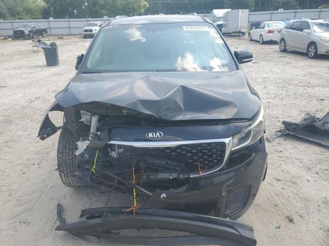 2018 KIA Sedona LX