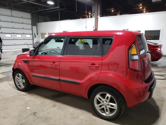 2011 KIA Soul +