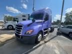 2021 Freightliner Cascadia 126