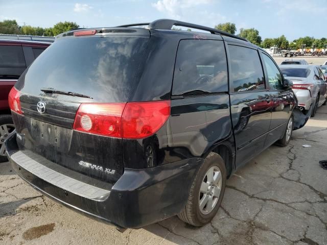 2009 Toyota Sienna XLE