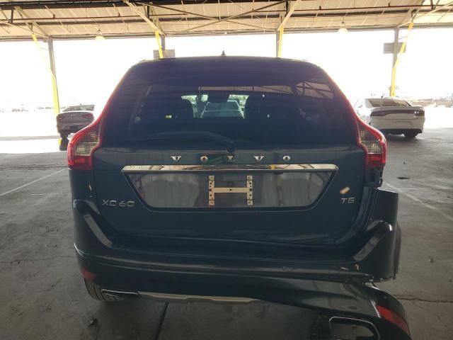 2016 Volvo XC60 T5 Platinum